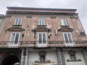 Palazzina storica residenziale in Vendita